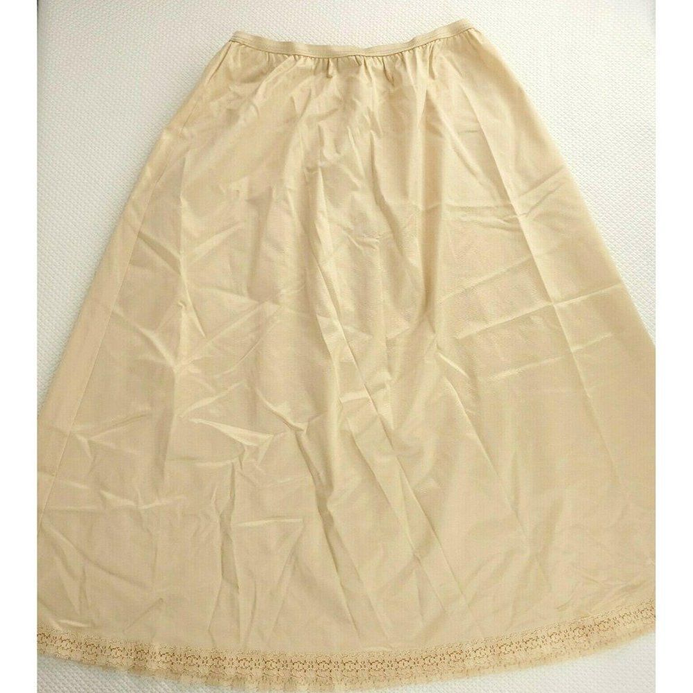 Vintage 70s Vanity Fair Nylon Acetate Beige Nude Half Slip S Full Skirt